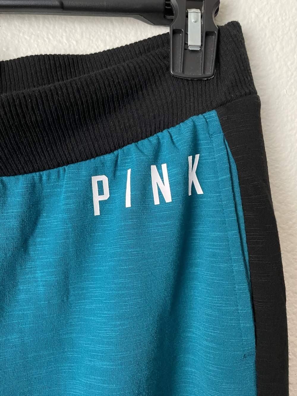 PINK Victoria’s Secret fleece joggers - Picture 4 of 5